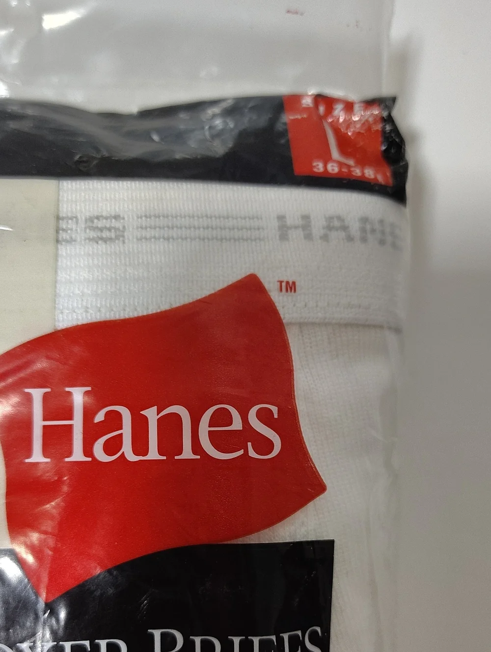 Vintage 2000 Hanes Men’s White Boxer Briefs - 2 Pack - Size L 36-38